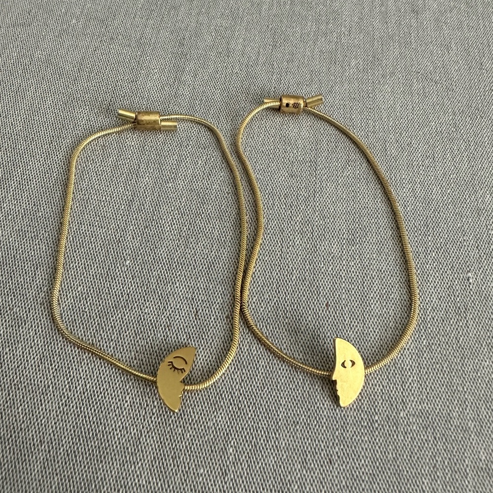 Best 🌝 moon 🌙 friendships bracelets